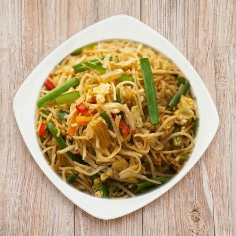 Savor Our Hakka Noodles