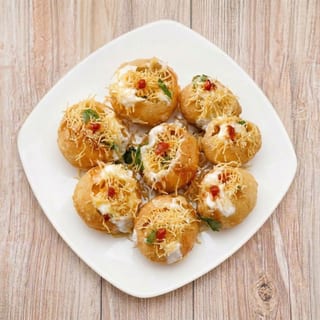 Dahi Batata Puri